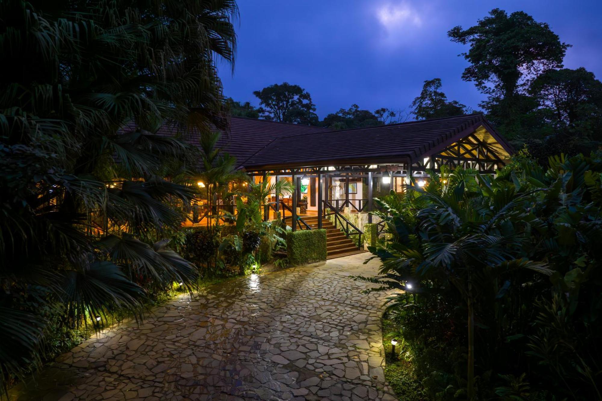 Hideaway Rio Celeste Hotel Bijagua Bagian luar foto