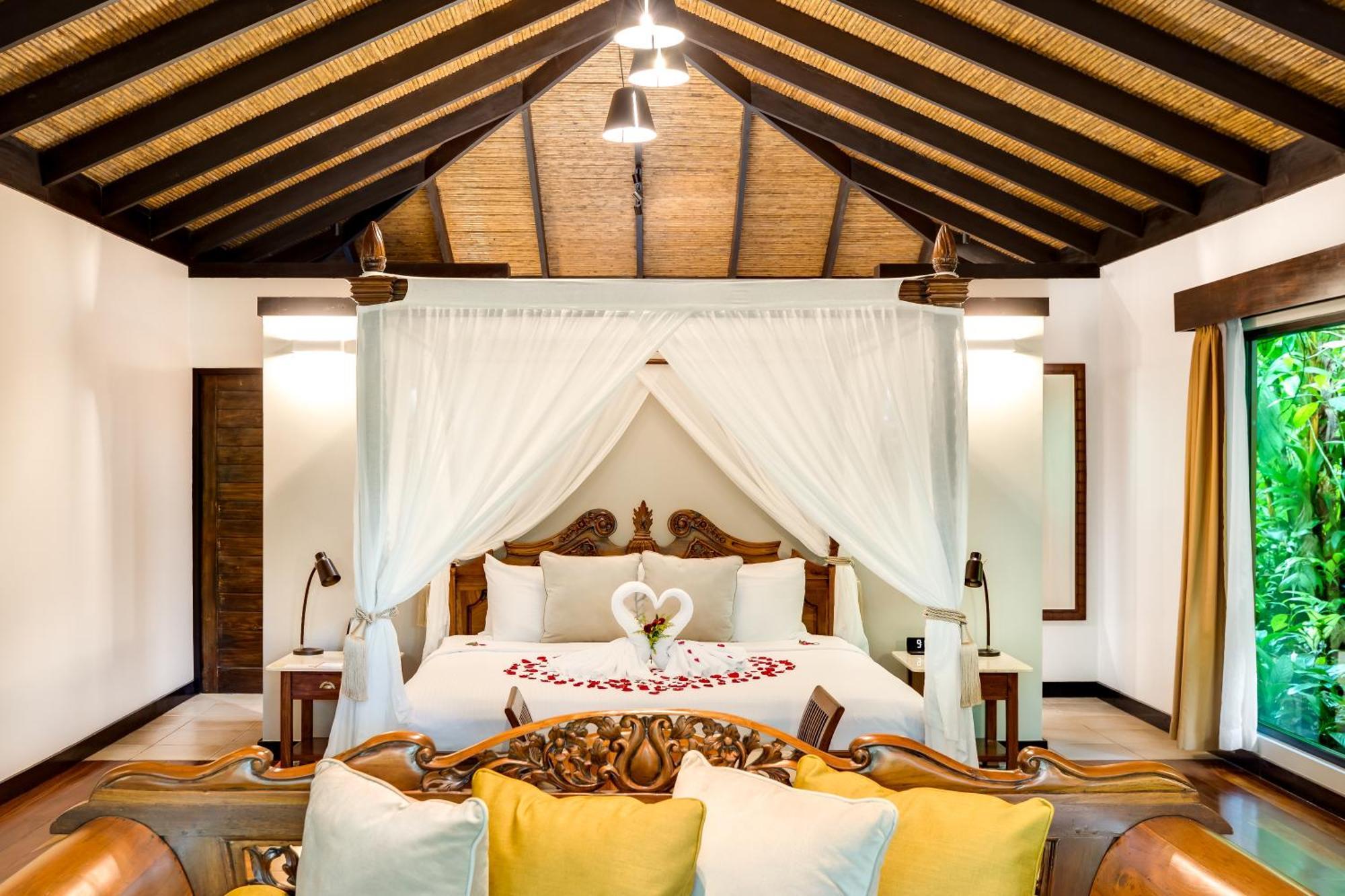 Hideaway Rio Celeste Hotel Bijagua Ruang foto